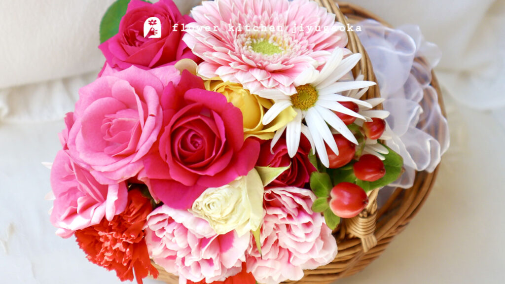 母の日にぴったりな花と色の意味とは?花言葉で選ぶ感謝のフラワーギフト